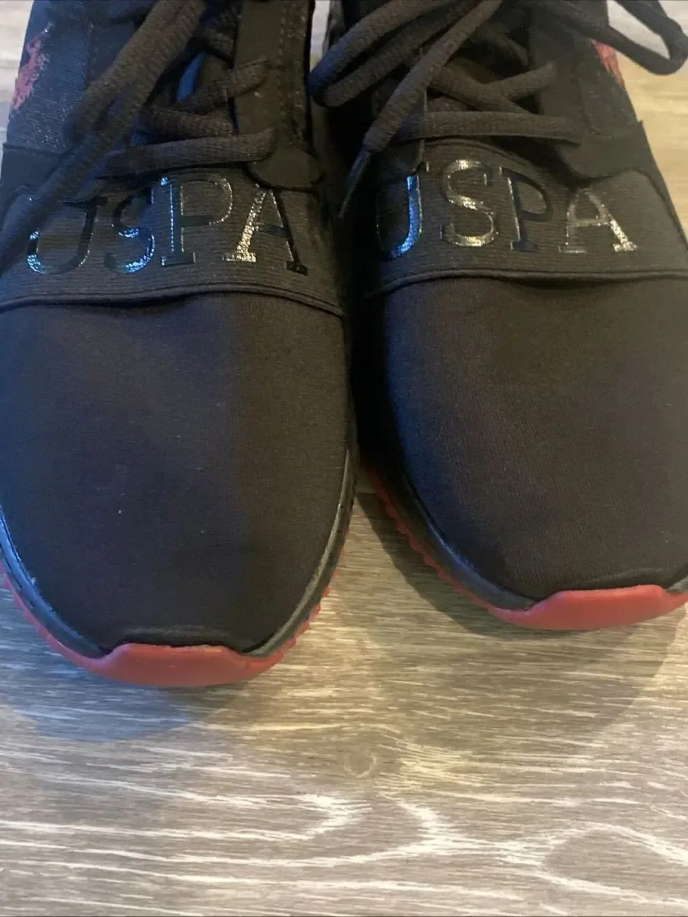 U.S. Polo Assn. Men’s Sneakers Black Red USPA Logo Athletic Casual Shoes Size 8.
